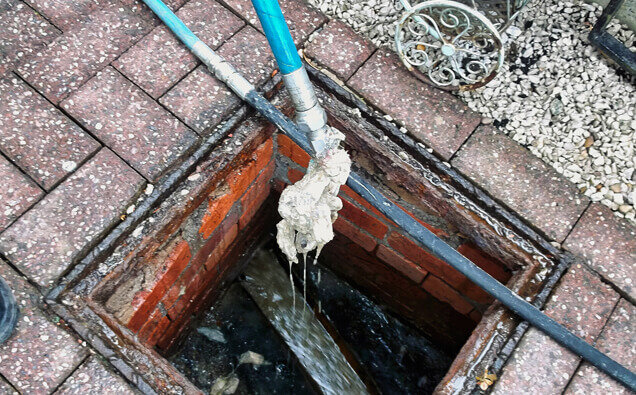 https://plumbernorthperth.com.au/uploads/2025/06/blocked-drains-598620.jpg