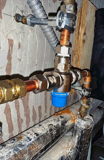 https://plumbernorthperth.com.au/uploads/2025/06/emergency-plumbing-912174.jpg
